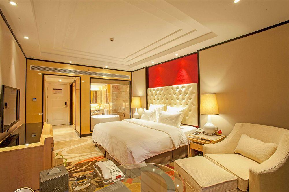 Nanning Landmark Hotel מראה חיצוני תמונה