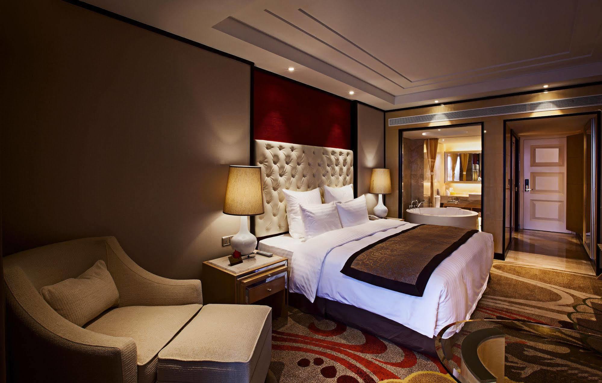 Nanning Landmark Hotel מראה חיצוני תמונה